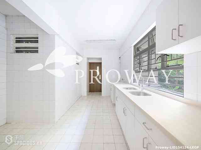 Pok Fu Lam - Baguio Villa Block 44 10