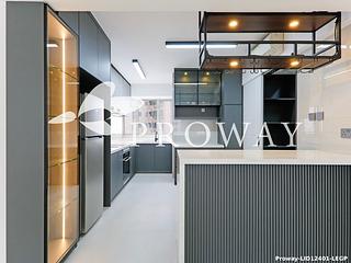 Mid Levels Central - Tregunter Tower 3 09