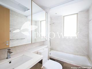 Sai Ying Pun - The Nova 08