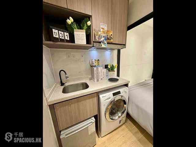 Tsim Sha Tsui - Comfort Building 09