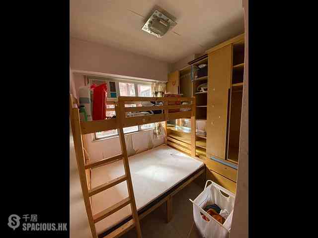 Sai Ying Pun - Kwan Yick Building Phase 3 02