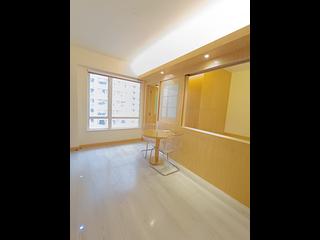 Mid Levels Central - Good View Court 03