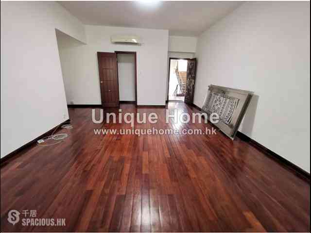 Repulse Bay - 98, Repulse Bay Road 02