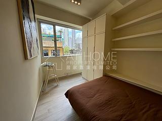 Central - 26A, Peel Street 06