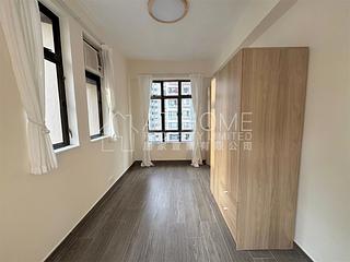 Mid Levels Central - Good View Court 04