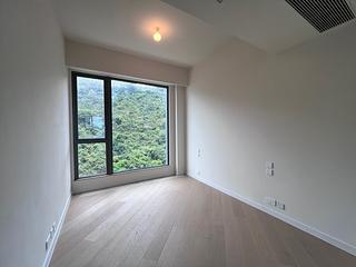 Ap Lei Chau - The Corniche Tower 1 06