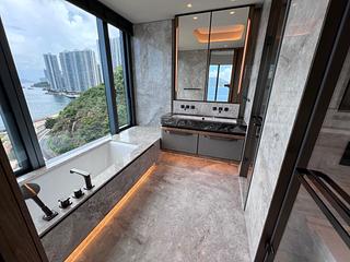 Ap Lei Chau - The Corniche Tower 1 12