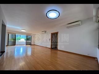 Tai Hang - Elm Tree Towers Block B 04