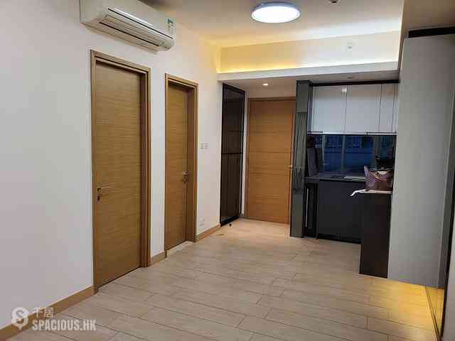 Tung Chung - Century Link Phase 1 Tower 5B 04