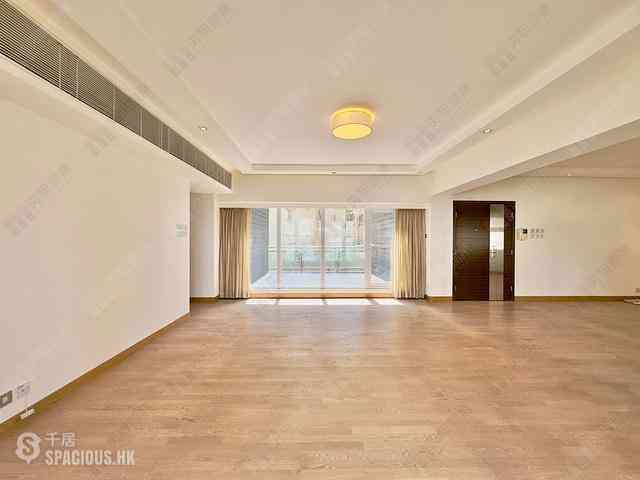 Repulse Bay - Tropicana Court 01