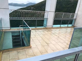 Ap Lei Chau - Larvotto 02