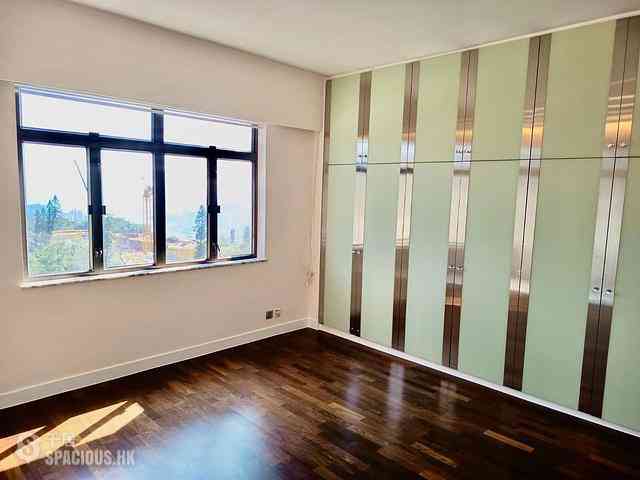 The Peak - Villa Verde Block D 04