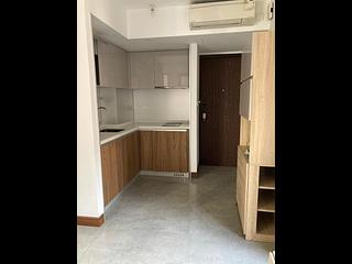 佐敦 - AVA 62 05