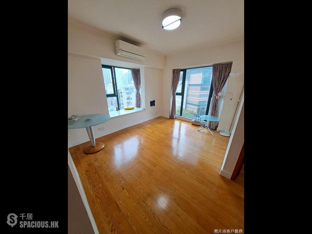 Kennedy Town - University Heights Block 1 01