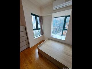 Kennedy Town - University Heights Block 1 05
