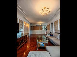 Mid Levels Central - Robinson Place 02