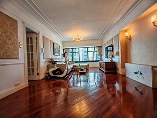 Mid Levels Central - Robinson Place 03