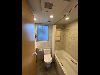 West Kowloon - The Harbourside Block 1 04