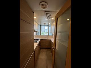 West Kowloon - The Harbourside Block 1 05
