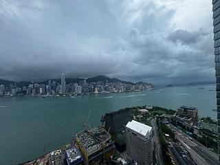 West Kowloon - The Harbourside Block 3 10