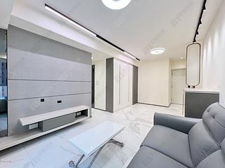 Mid Levels Central - Hillsborough Court Block 2 03
