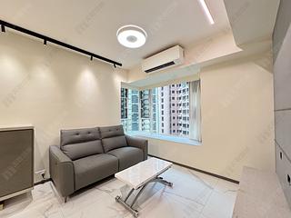 Mid Levels Central - Hillsborough Court Block 2 04