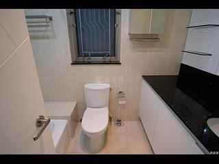 West Kowloon - Sorrento Phase 2 Block 1 07