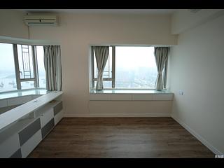West Kowloon - Sorrento Phase 2 Block 1 11
