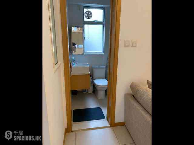 Mid Levels Central - Lily Court 07