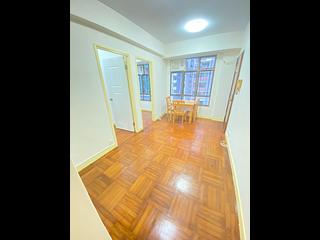Mid Levels Central - Good View Court 03