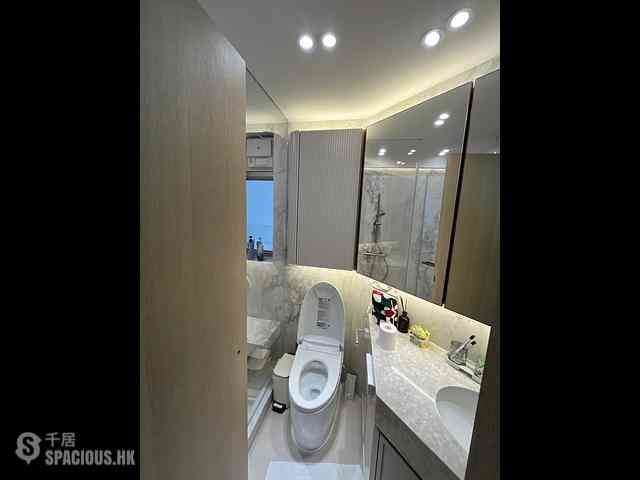 West Kowloon - Sorrento Phase 2 Block 2 04