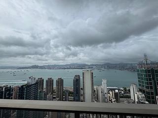 Sai Ying Pun - Island Crest 07