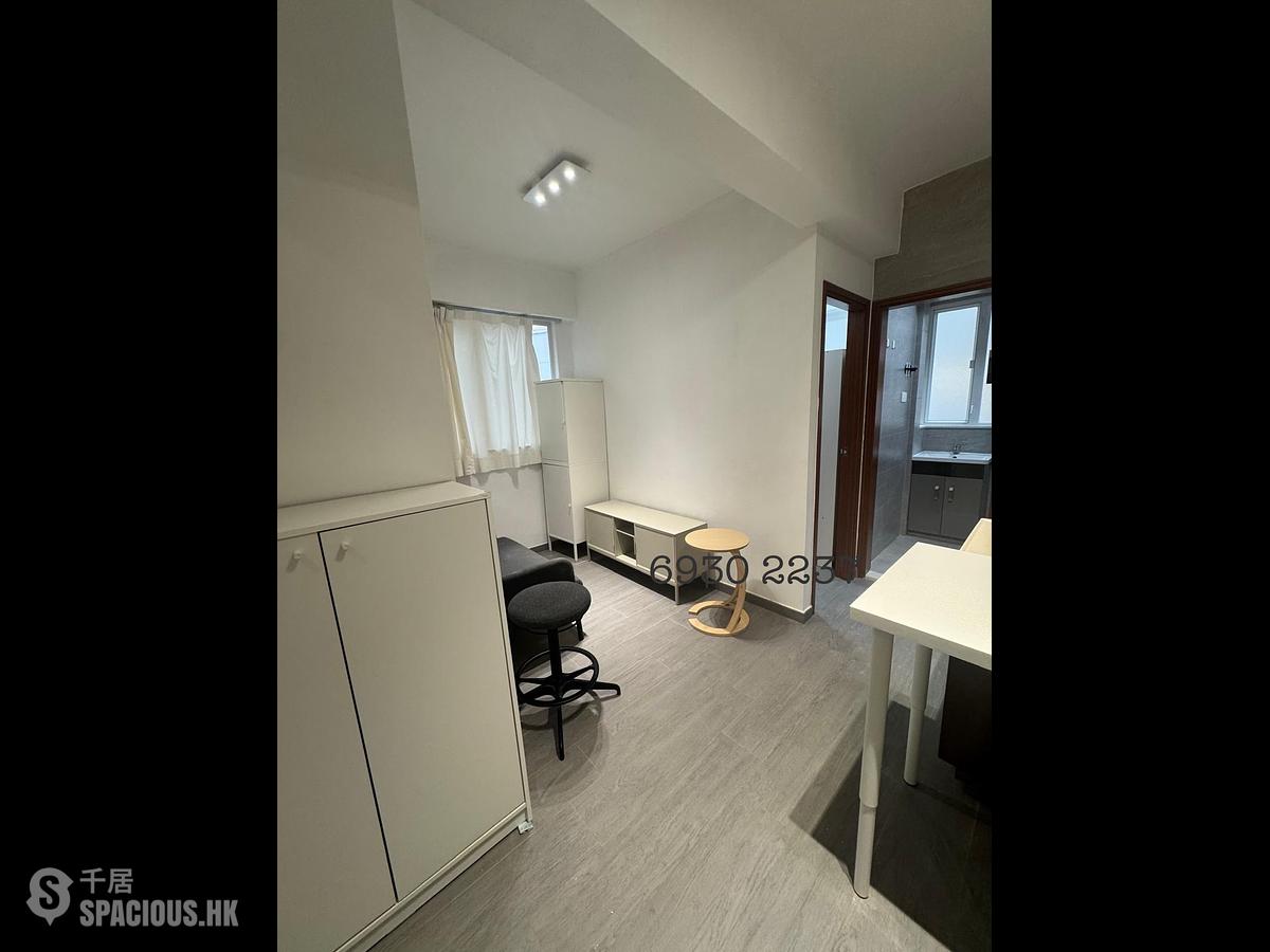 Sai Ying Pun - Wah Lee Building 01