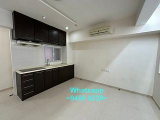 Sheung Wan - Yu Hing Mansion 13