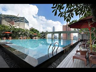 Mid Levels Central - Queen's Garden 05