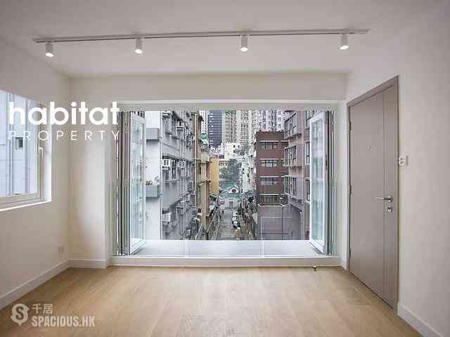 Poho - 41, Square Street 01
