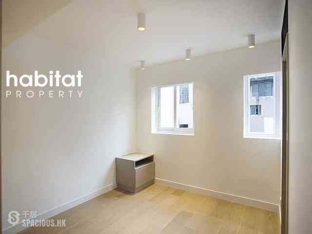 Poho - 41, Square Street 08