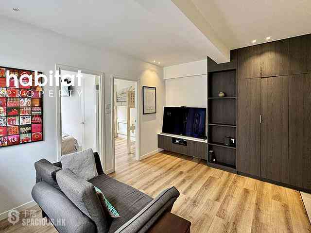 Sheung Wan - Winsome House 02