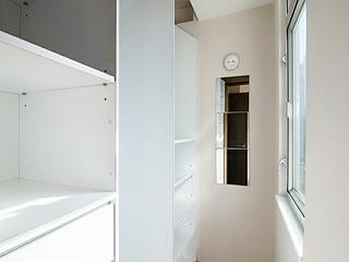 Kennedy Town - Pearl Court 08