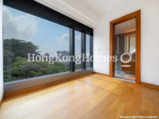 Kennedy Town - University Heights 08