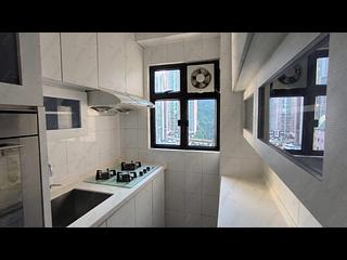 Mid Levels Central - The Grand Panorama Block 2 09