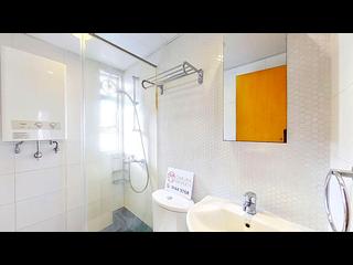 Causeway Bay - Lee King Mansion 10