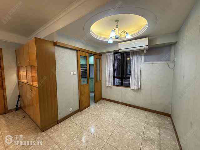 Mid Levels Central - Robinson Heights Block 3 01