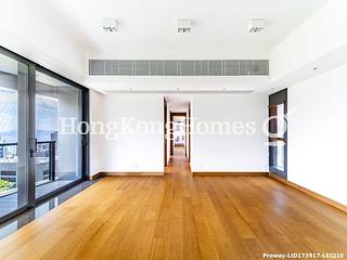 Kennedy Town - University Heights 05