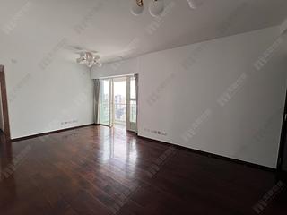 Soho - Centrestage 02