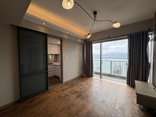 Sai Ying Pun - Island Crest 02