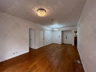 Mid Levels Central - Elegant Terrace 05