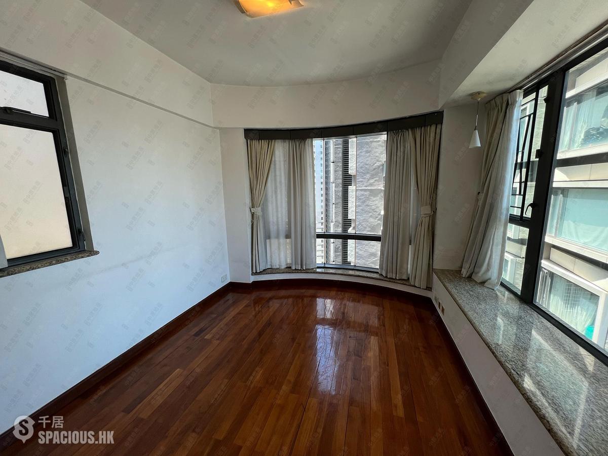 Mid Levels Central - Palatial Crest 01