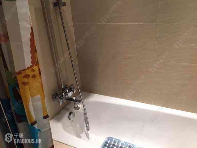 Causeway Bay - Bay View Mansion Block B 15