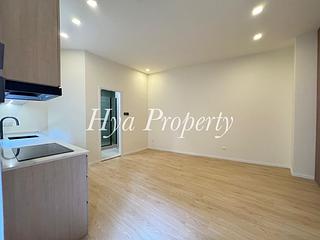 Soho - 29-31, Bridges Street 02